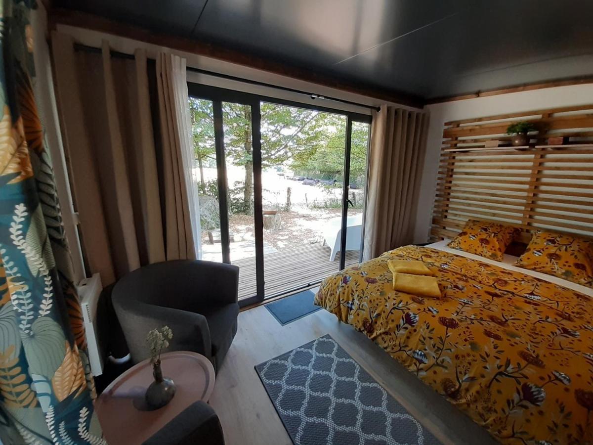 Camping Etang Du Camp Senergues エクステリア 写真