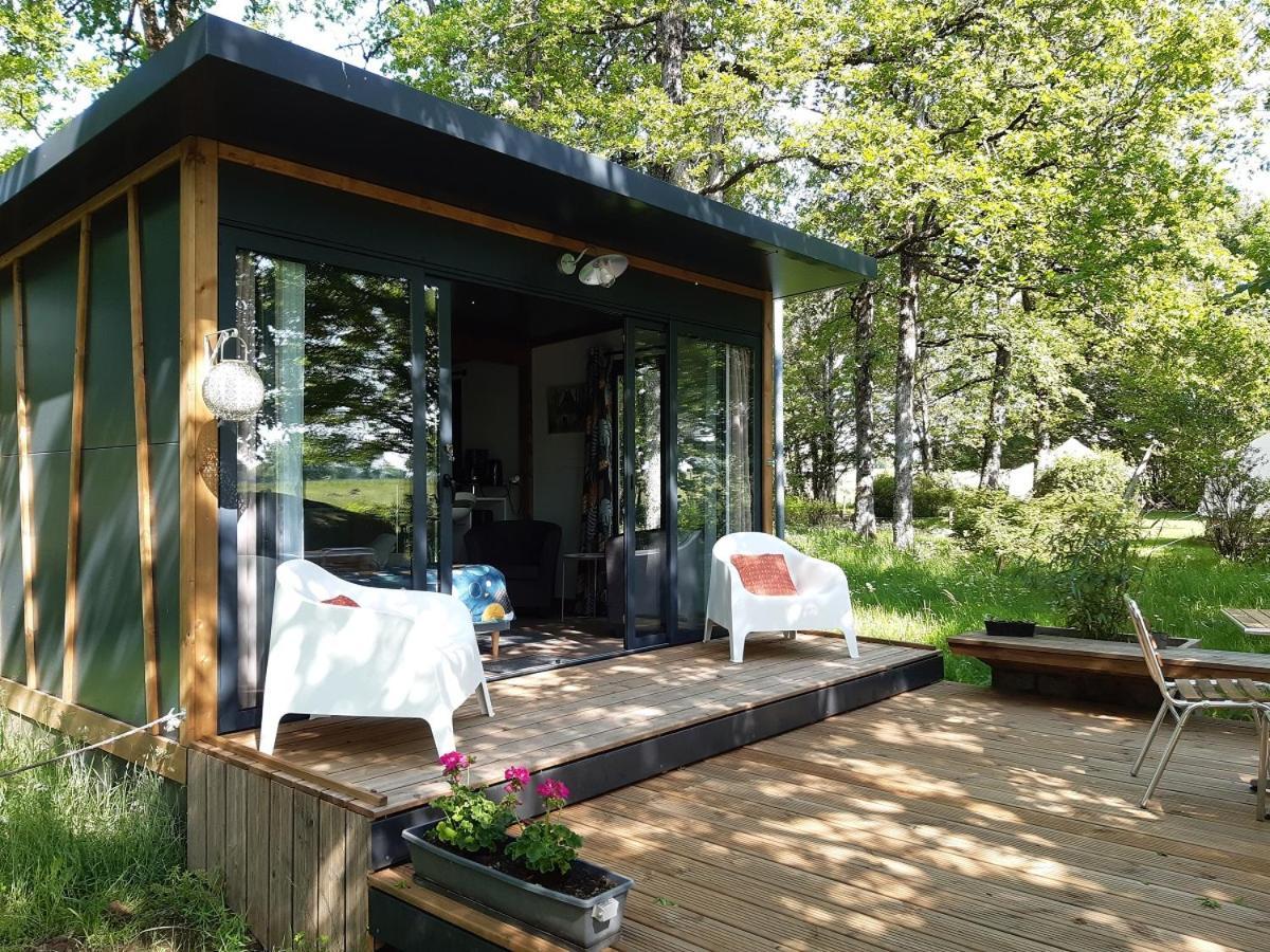 Camping Etang Du Camp Senergues エクステリア 写真